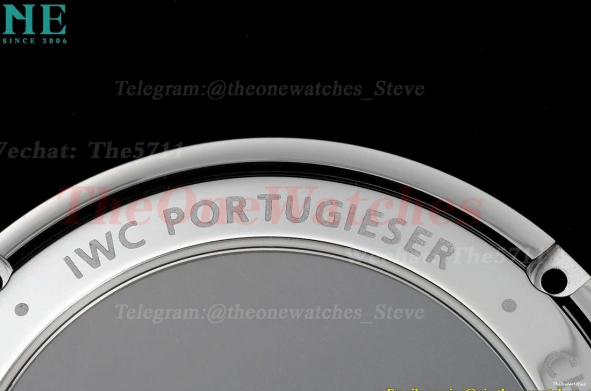 41mm A69355 Portuguese Num SS Chrono Red Z+F RU 0306